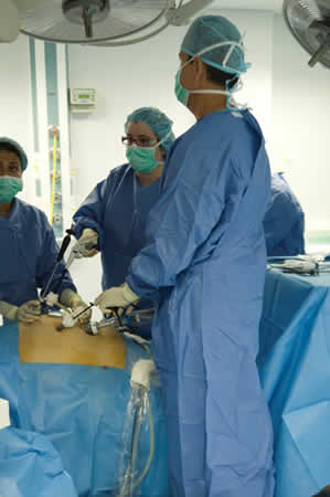 clinicadecoloproctologia
